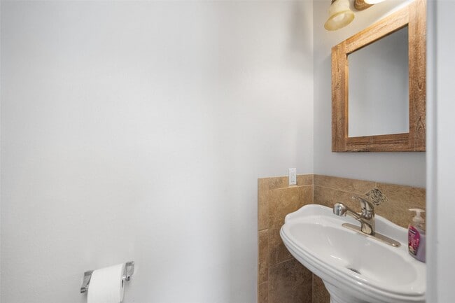 Photo - 1116 River Ct