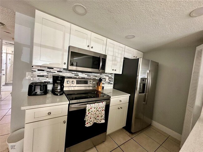 Photo - 5012 Laguna Bay Cir Unit 73