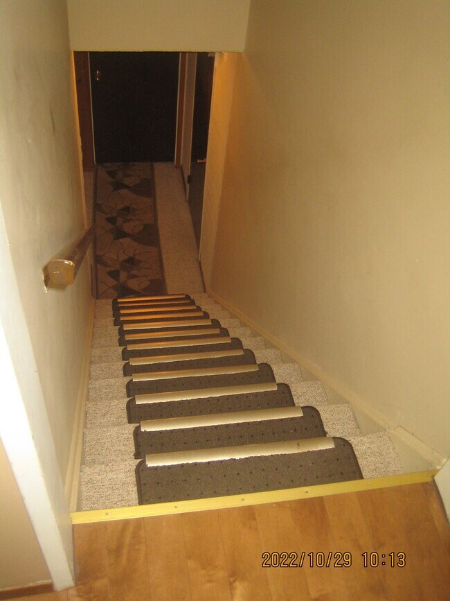 Photo - 8915 180 St NW Unit MJ