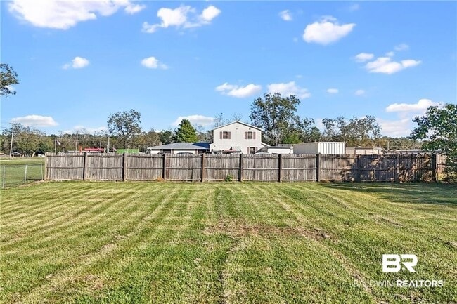 Photo - 16962 Lea Cir