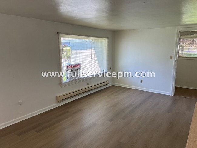 Photo - 9101 Corbin Dr Unit 2