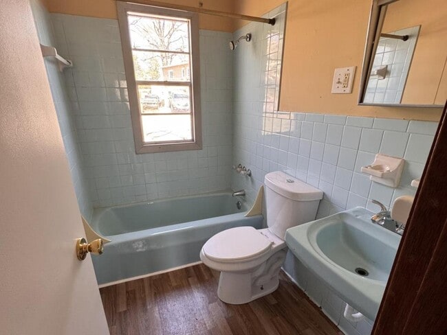 Photo - 191 Waddell Cir