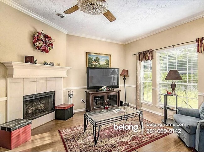 Photo - 431 N Hampton Ct