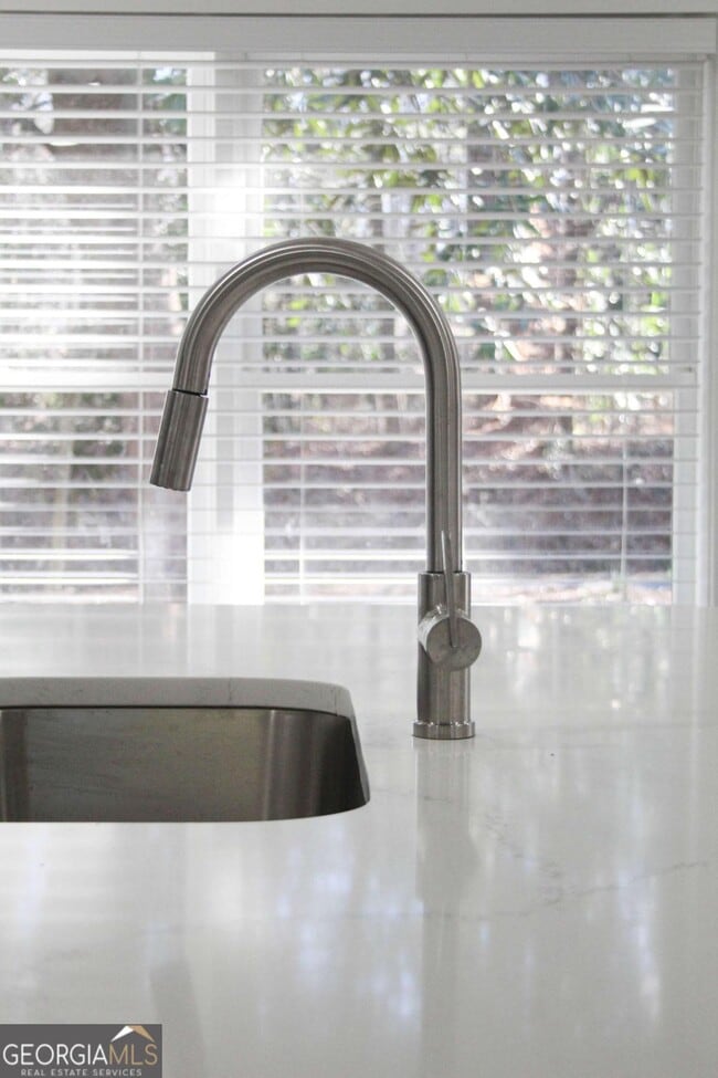 Photo - 970 Bates Rd