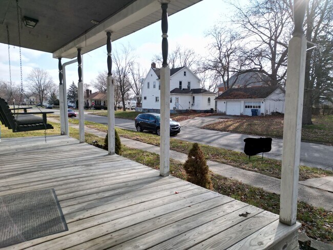 Photo - Large home close to downtown