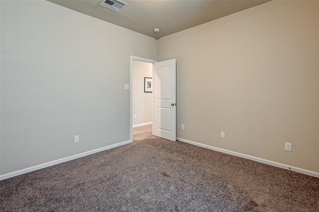 Photo - 5542 Sallow Bay Ln