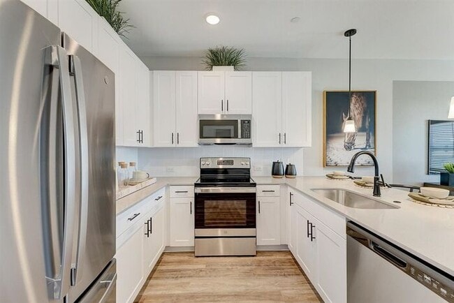 Photo - 4609 Colosseum Wy