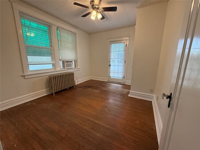 Photo - 3954 Dover Pl