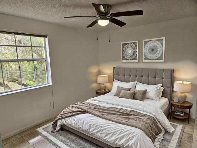 Photo - 18306 NW 68th Ave