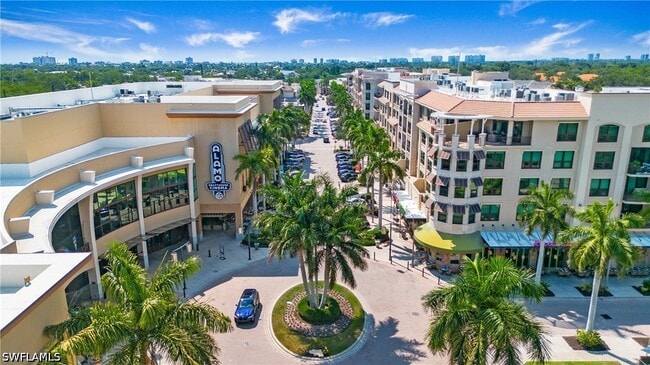 Photo - 9123 Strada Pl Unidad 7307