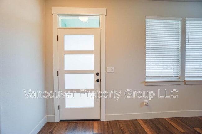 Photo - 2940 NW 16th St