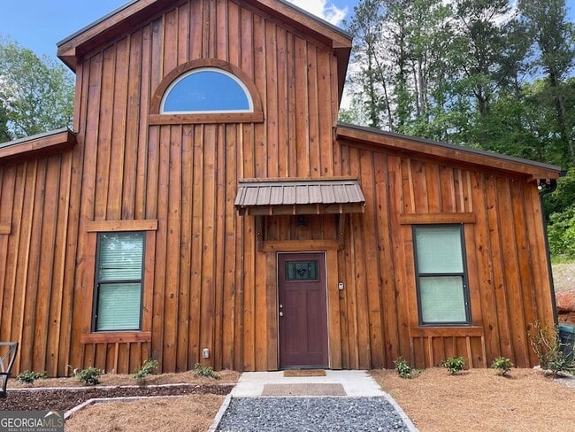 Building Photo - 8470 Hearn Rd