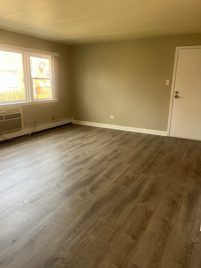 Photo - 10917 S Lloyd Dr Unidad 7