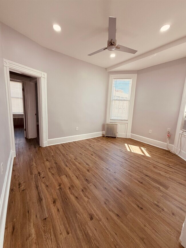 Photo - 114 Graham St Unit 3