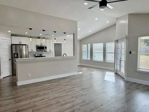 Photo - 1103 Stratford Cove