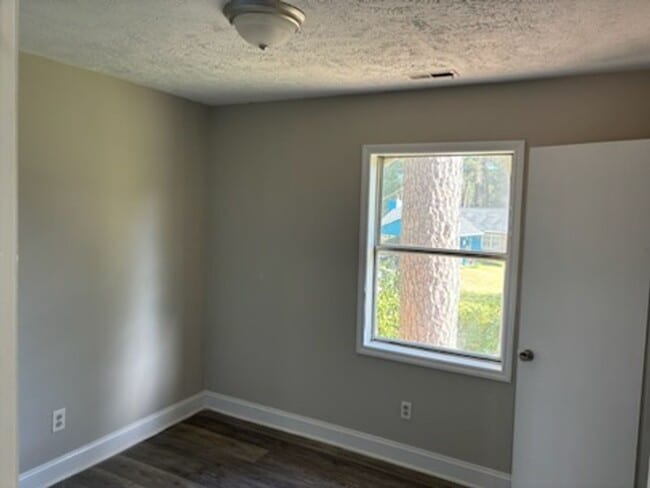 Photo - 6460 Wilson Ave