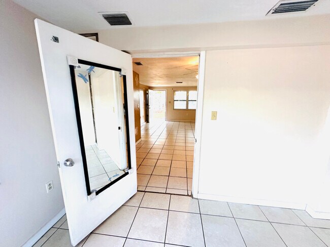 Photo - 3545 Holiday Lake Dr