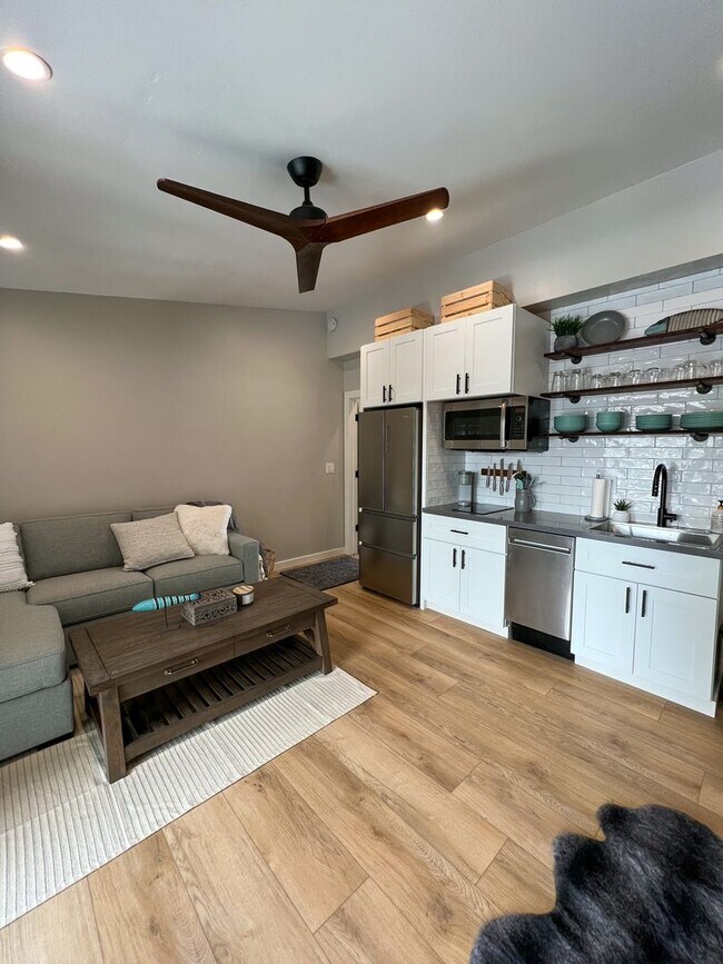 Photo - CALL FOR SPECIAL!!!Open for FALL and Winte...