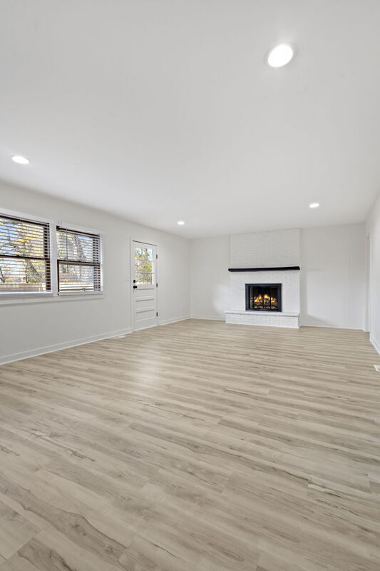 Photo - 6136 Hickorywood Dr