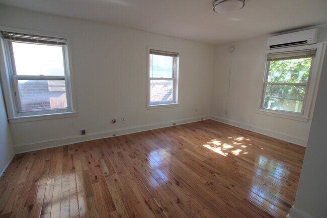 Photo - 2004 Chestnut St Unidad 3R