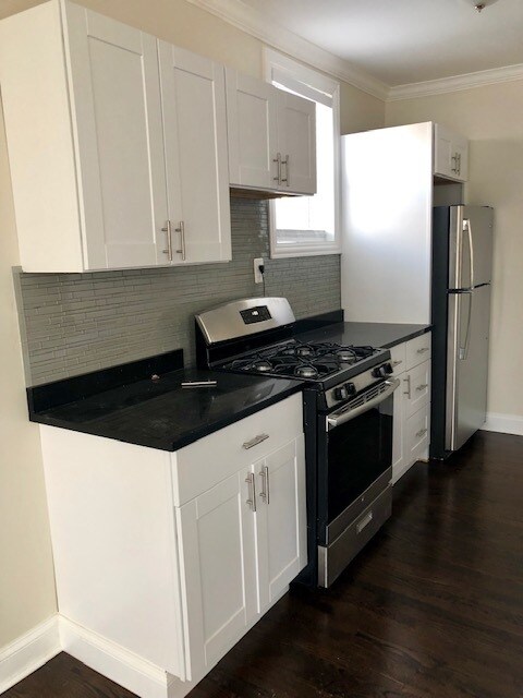 Photo - 3839 N Greenview Ave Unit 1W