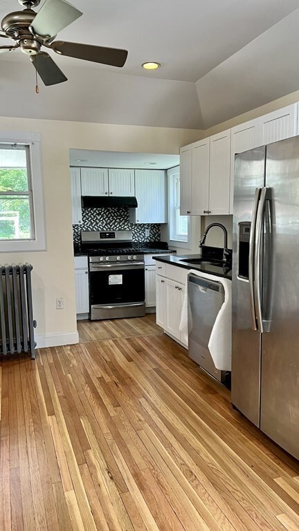 Photo - 82 Edwards St
