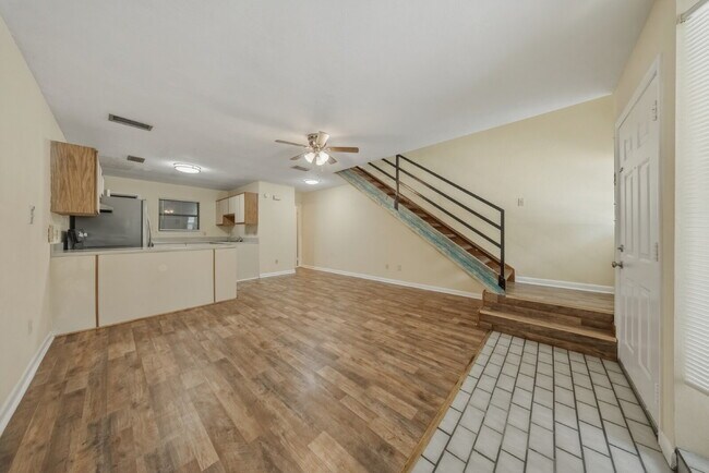 Photo - Spacious 2 bedroom townhouse with an additional loft located near TCC! Unit 3