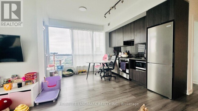 Photo - 395 Bloor St E Unit 3507