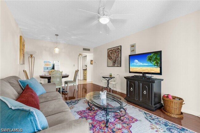 Photo - 150 Turtle Lake Ct Unit 307