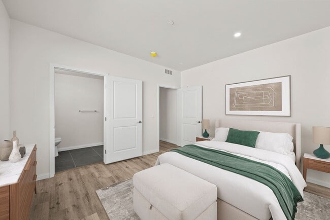 Photo - 13853 Victory Blvd Rental