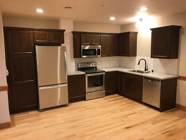 Photo - 105 Washington Ave