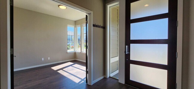 Photo - 2907 113th Pl NE