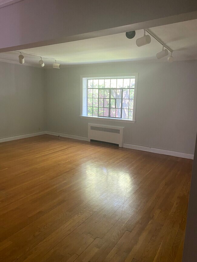 Photo - 100 Sewall Ave Condo Unit 100 Sewall Ave  6