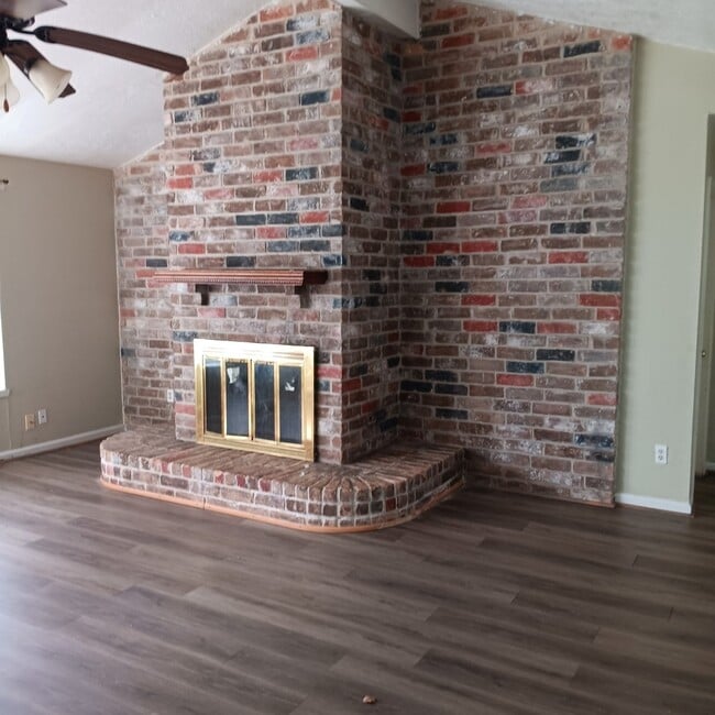 Photo - 13807 Towne W Blvd