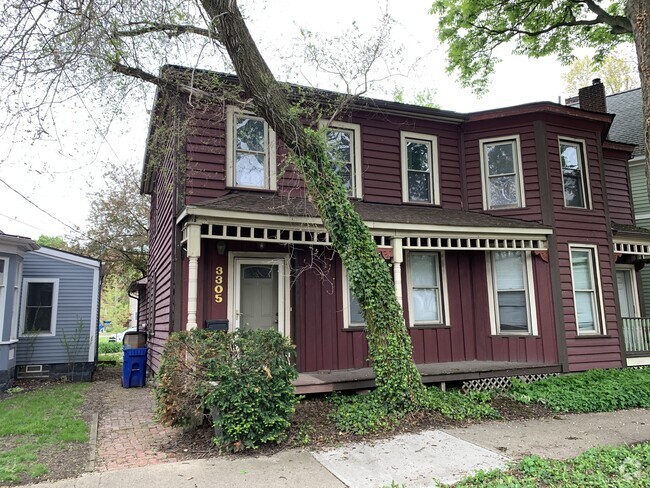 Building Photo - 3305 Woodbine Ave Unit 3305 Woodbine Rental