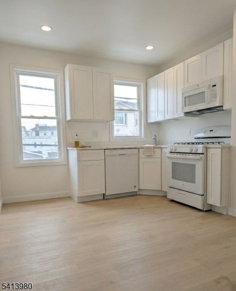 Building Photo - 331 Yale Ave