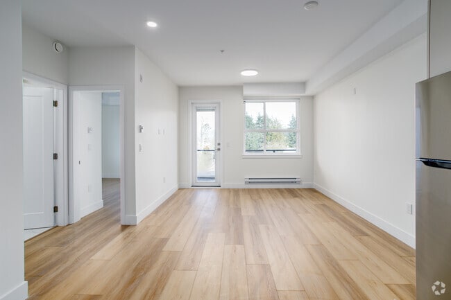 2BR, 1BR - 721SF - Living Room