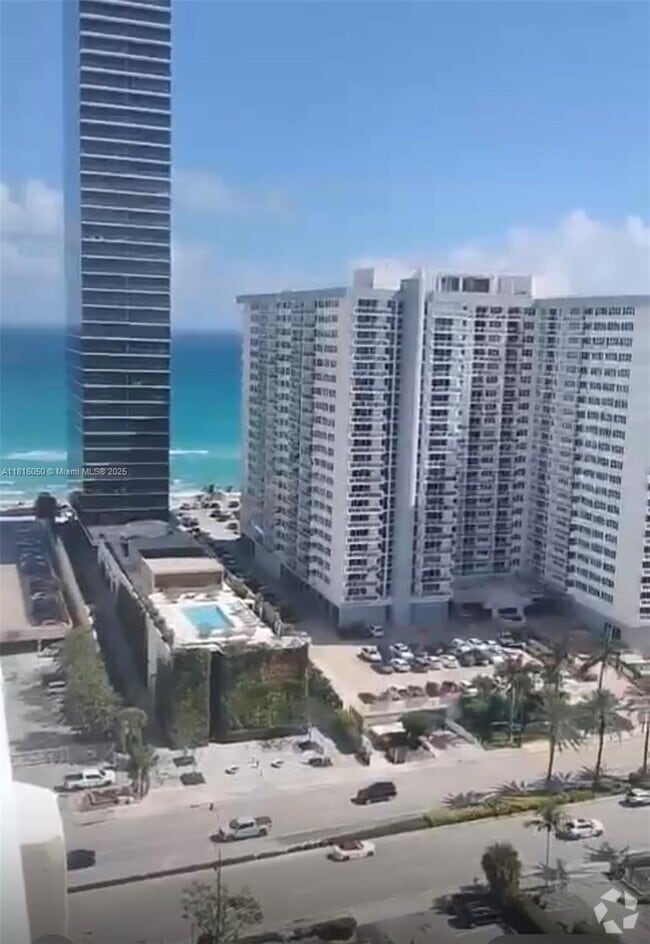 Building Photo - 1985 S Ocean Dr Unit 20C Rental