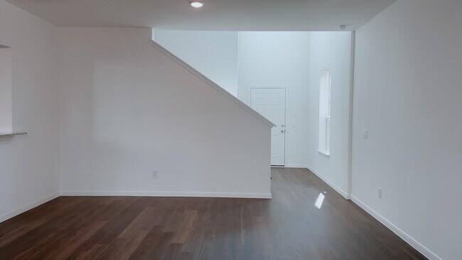 Photo - 10212 Gates Ml Rd