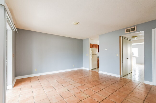 Photo - 115 Michelle Ln Unit B