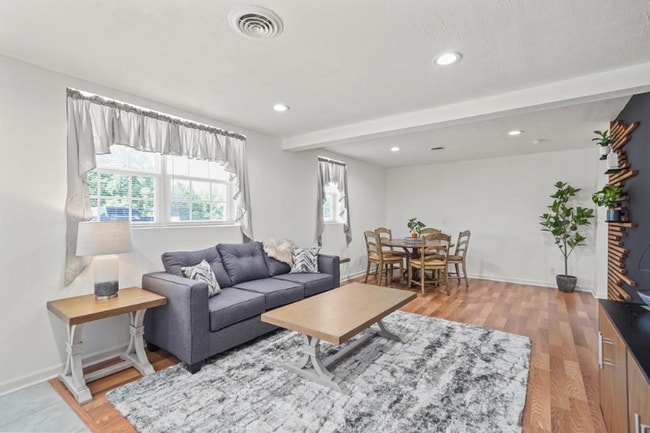 Photo - 217 Creedle Dr Unit A