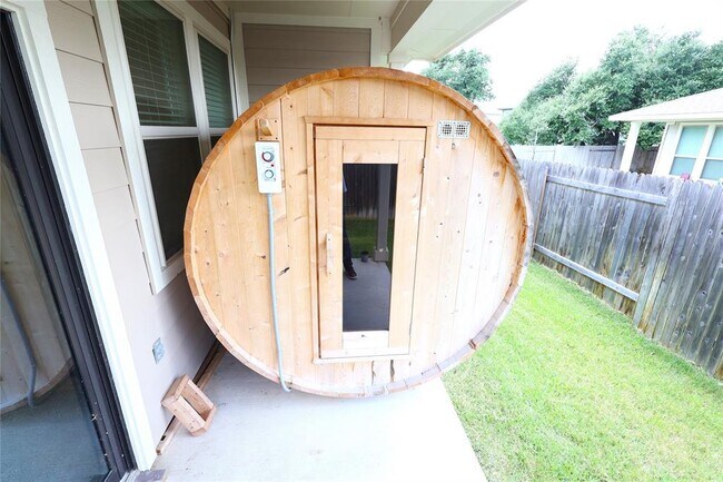 Photo - 821 Olive Creek Dr