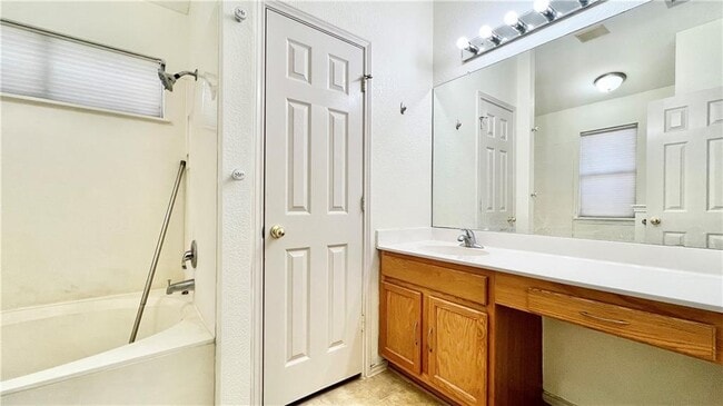 Photo - 3553 Rock Shelf Ln