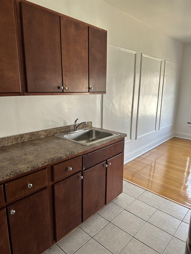 Floor Plan - 1 Beds, 1 Baths
