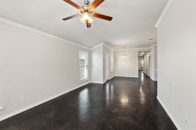 Photo - 917 Ramblewood St