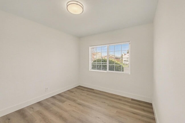 Photo - 2340 Rheem Ave