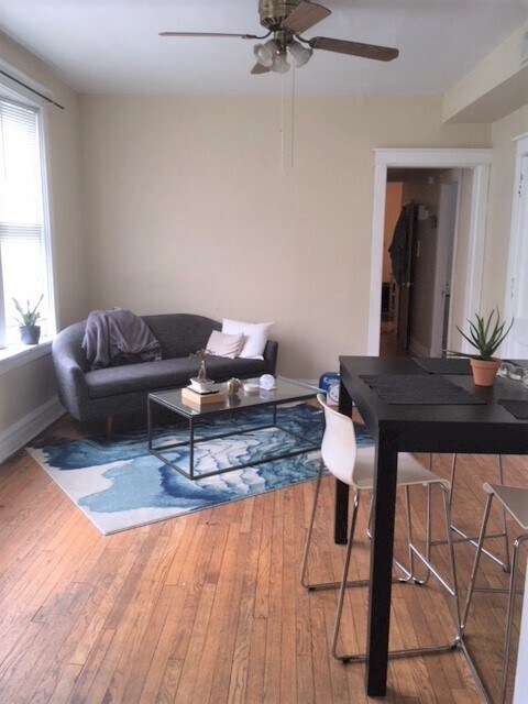 Photo - 3700 N Southport Ave Unit 3S