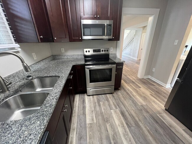 Photo - 1419 W 27th St Unidad 1