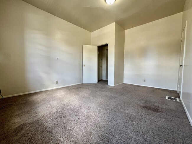 Photo - Unmatched Two Bedroom at a Fantastic Price... Unit 332201