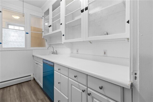 Photo - 334 Jastram St Unit 2